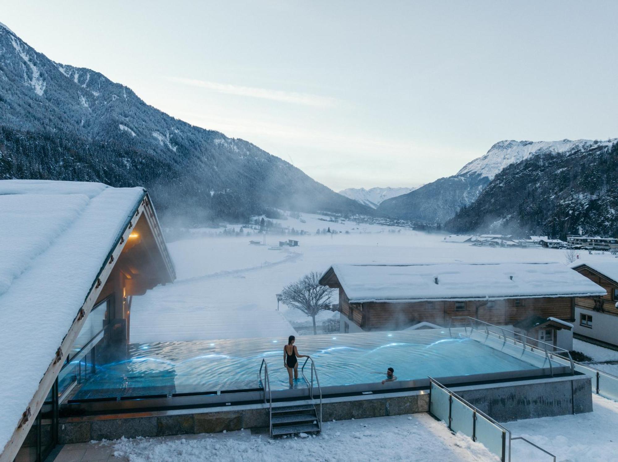 Feelfree Nature Resort Oetz Esterno foto